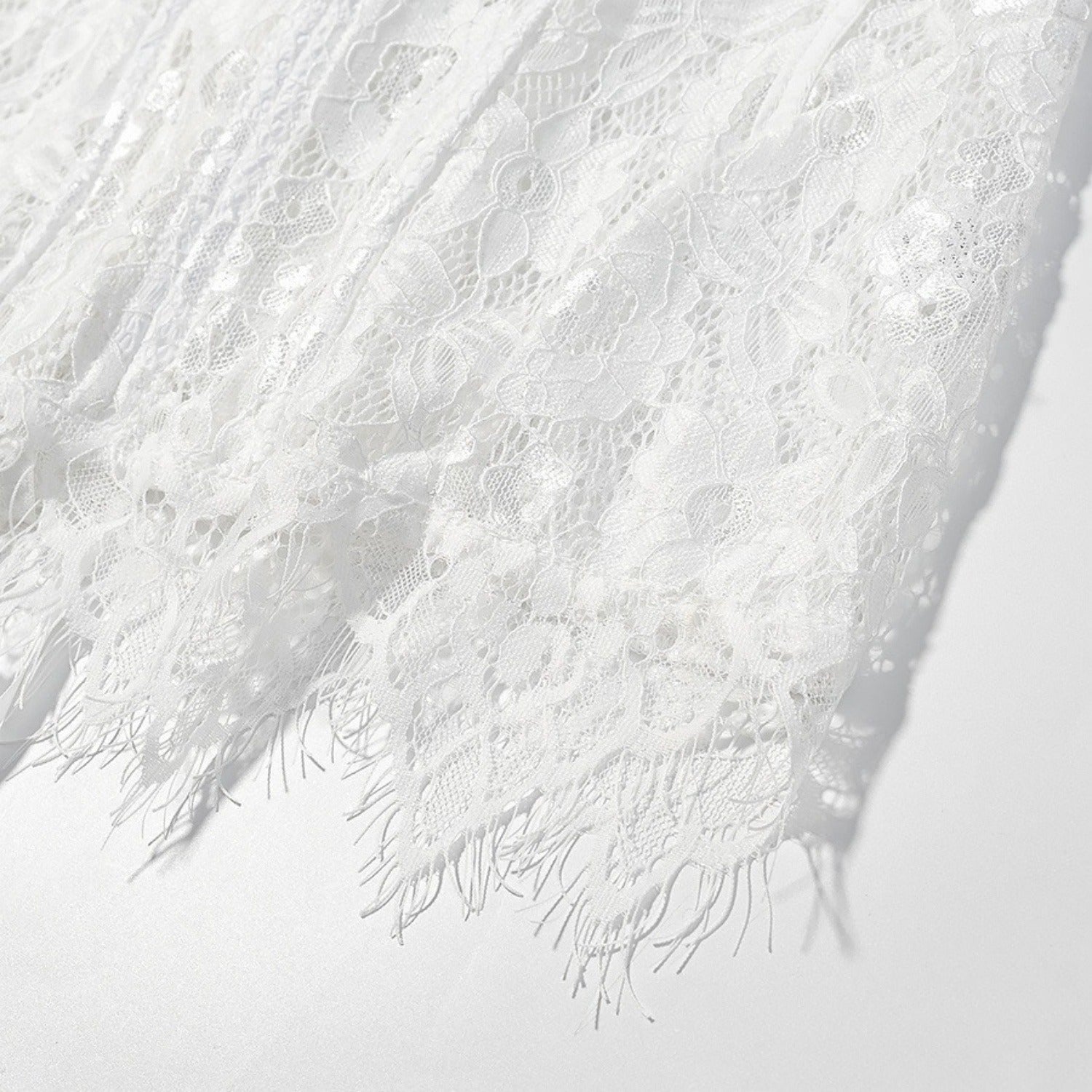 Women’s White Lace Trim Casual Top